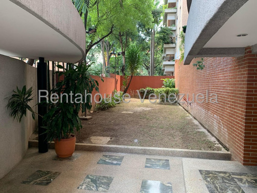 Apartamento Piso Medio Remodelado 50 M² 1h, 1b, 1p, Residencias Valery Palace Con Pozo De Agua En Venta En El Rosal Av Junín Caracas