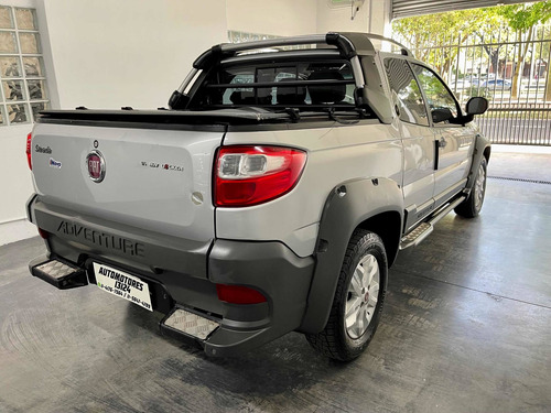 Imagen 6 de 13 de Fiat Strada 2015 1.6 Adventure Cd Pack Top Locker Con Gnc