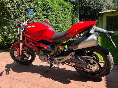 Ducati Monster 696 Abs