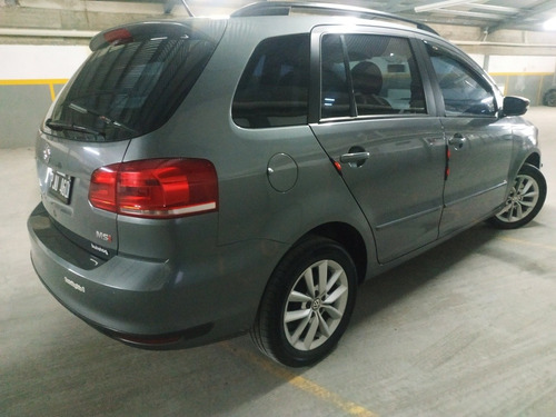 Volkswagen Suran 1.6 Trendline 2016