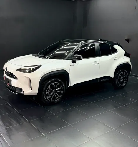 Toyota Yaris Cross Full Version