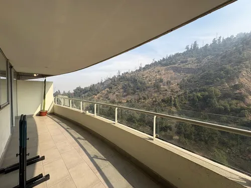 Departamento Piso 16 Con Una Tranquila Vista Norte Al Cerro!