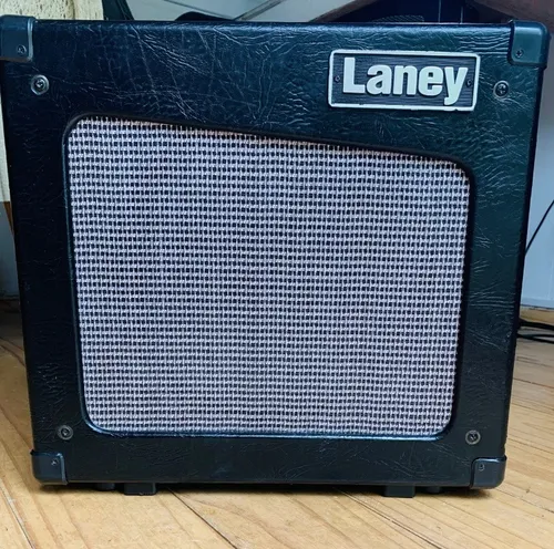 Amplificador Laney Cub12 15w Valvular Negro