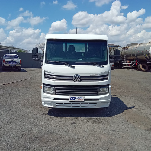 Vw 11-180 2021 Plataforma Guincho 7,5 M