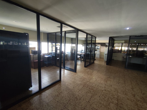 Se Vende Galpón Carretera Nacional. Cagua La Villa