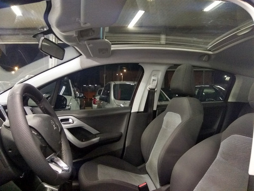 Imagem 6 de 15 de Peugeot 208 Allure 1.5 8v Flex 5p Completo Teto Dvd 2015 Bco