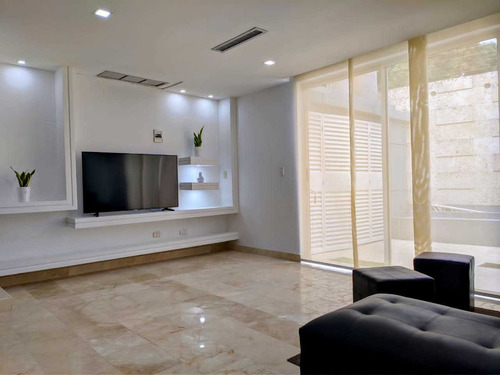 Imagen 12 de 20 de Mary Castro Vende Town House En Rincon Mañongo