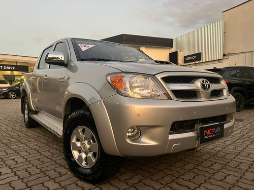 Toyota Hilux 3.0 SRV 4X4 CD 16V TURBO INTERCOOLER DIESEL 4P MANUAL
