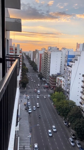 Imagen 13 de 14 de Departamento De 2 Ambientes A La Calle Con Balcón Y Dependencia, Todo A Nuevo, En Excelente Ubicación, 52 M2