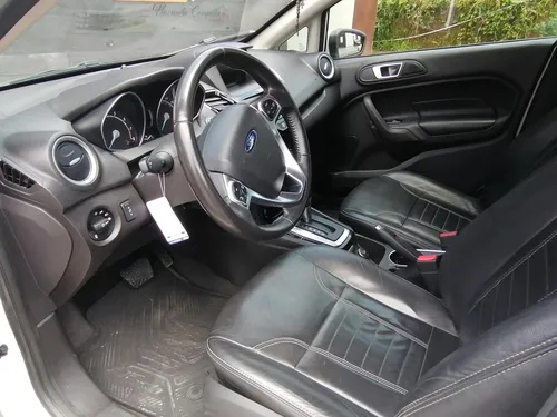 Ford Fiesta 1.6 Hatchback Titanium