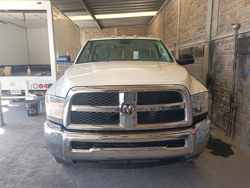 RAM 4000 5.7 Chasis Cabina Pl 4x2 Mt