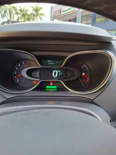 Renault Captur 2.0 Zen Automática
