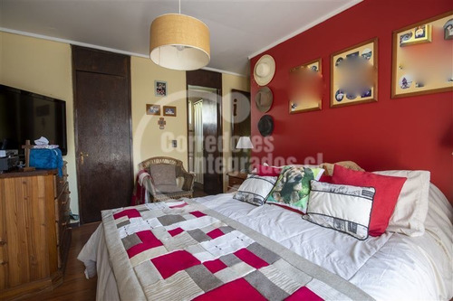 Imagen 12 de 15 de Casa En Venta De 4 Dorm. En La Reina