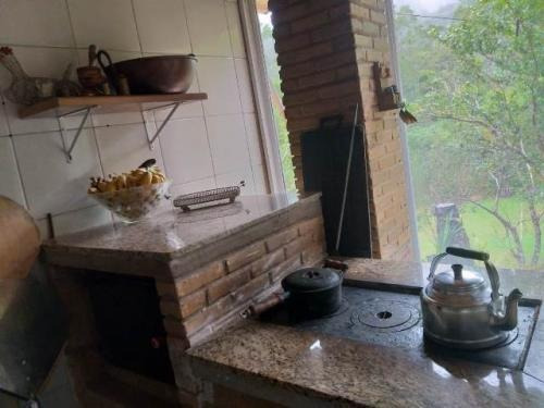 Chácara Em Itariri Com 4 Dorm 2 Suíte Com Contrato 7895