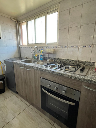 Departamento Remodelado De 50m2 A Pasos De Metro Linea 5.