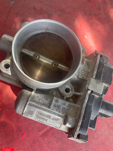 12595829 Cuerpo Aceleración Silverado Y Autos 3.6 (Usado)