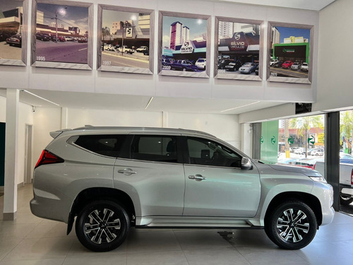 Imagem 4 de 15 de Pajero Sport Hpe