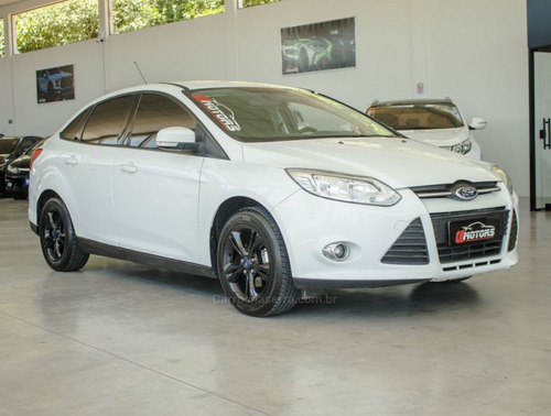 Ford Focus 2.0 SE FASTBACK 16V FLEX 4P AUTOMÁTICO