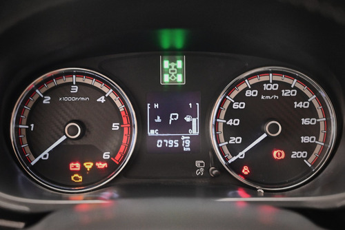 Mitsubishi New L200 Dc 2.5 Dsl 4x4 At