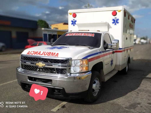 Imagen 1 de 10 de Ambulancia Chevrolet 3500hd 2011 V8 4x4 Automático