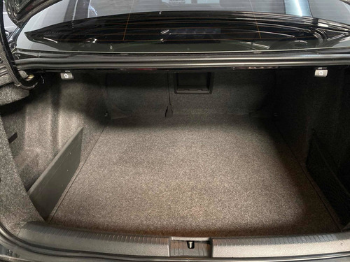 Imagen 12 de 13 de Volkswagen Vento 2017 1.4 Comfortline 150cv At