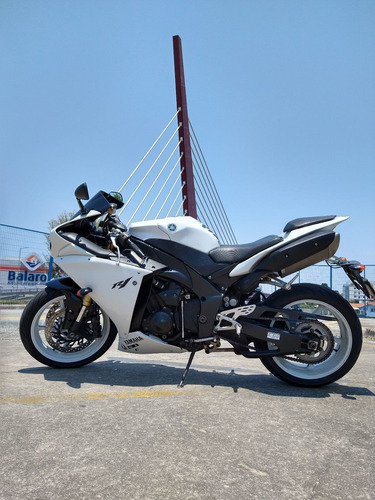 Yamaha Yzf R1 1000