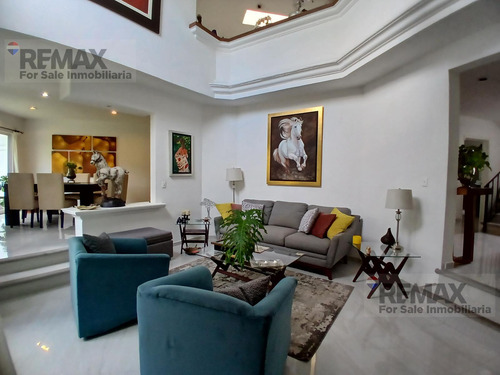 Venta De Casa En Condominio En Burgos, Temixco, Mor...clave 5704
