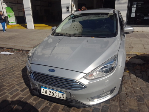 Imagen 3 de 25 de Ford Focus 2.0 Titanium En Buen Estado (cf)