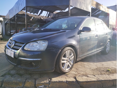 Volkswagen Vento 2.5 Luxury 170cv