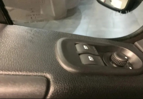Imagen 5 de 8 de Renault Master Minibus 2.3 2019