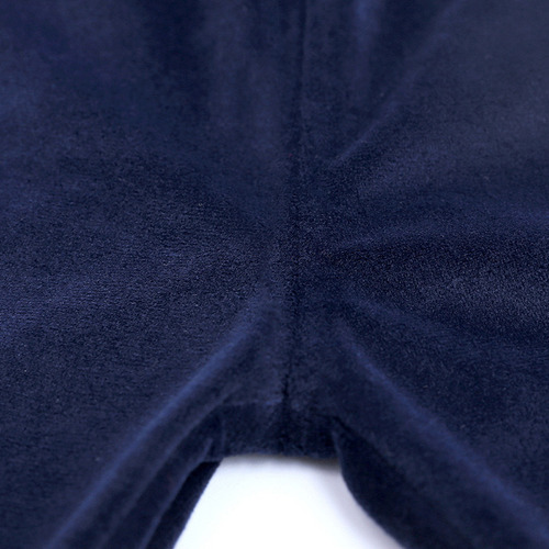 A Conjunto De Sudadera Con Capucha Y Pantalones Para Bebés