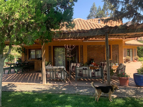 Casa En Venta Condominio El Tranque / Til Til
