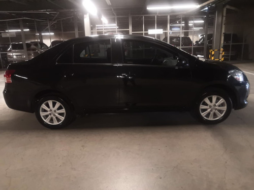 Imagen 8 de 15 de Toyota Yaris 2015 1.5 Premium Sedan At