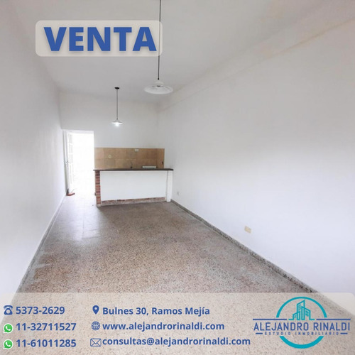 Imagen 2 de 9 de Venta - Departamento Monoambiente Con Patio - Ituzaingó Norte