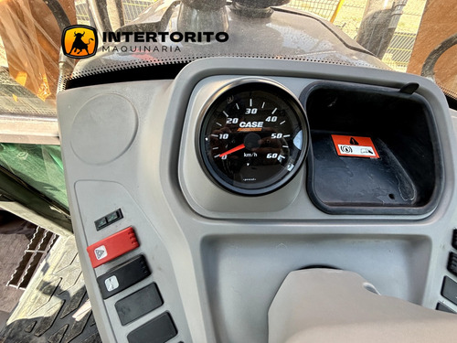Retroexcavadora Case 570sv 4x4 Año 2023
