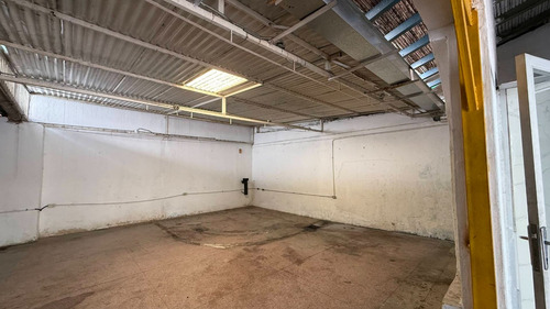 Meb Venta Local De Esquina Avenida Bolivar Norte Valencia 281431