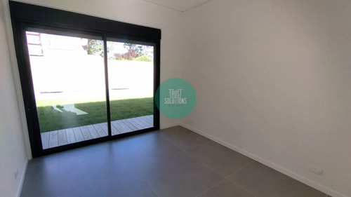 Venta Casa 4d A Estrenar Golf Punta A Metros Del Mar
