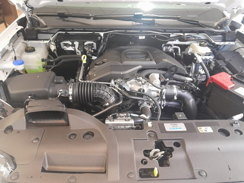 Ford Ranger XLS at 10 V 4x4