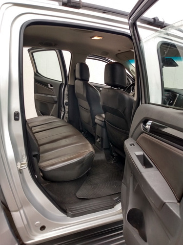 Imagen 13 de 15 de Chevrolet S10 High Country 4x4 Automática 255