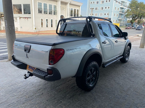 Imagem 10 de 11 de Mitsubishi L200 Savana