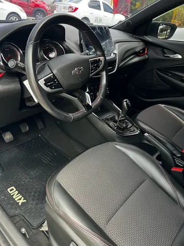 Chevrolet Onix Rs Mt 1000cc 5p T 6ab Abs