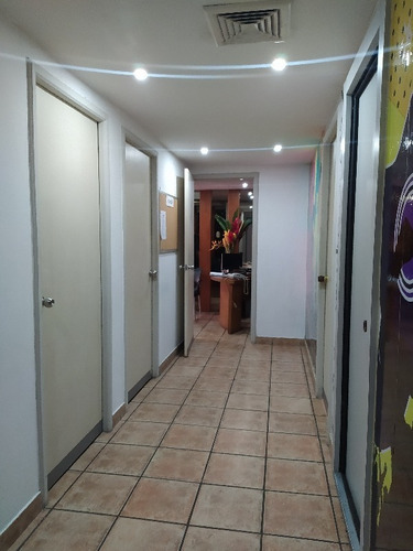 Imagen 8 de 12 de Oficina En Edif. El Añil, Foof-058