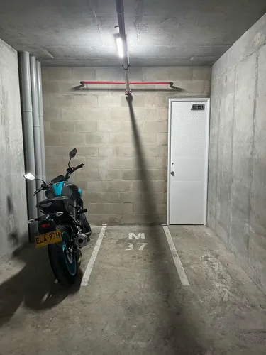 !oportunidad Unica! Apartamento En Primer Piso Con Todo Cerc
