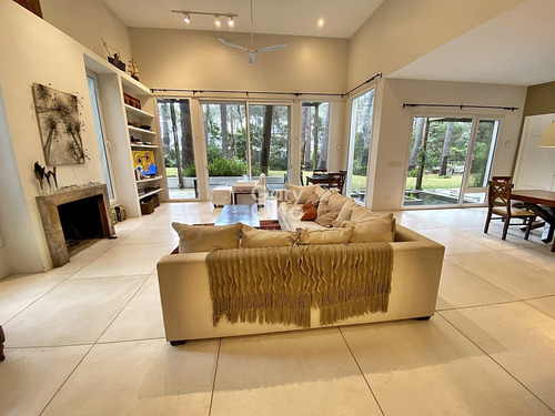Imagen 9 de 30 de Casa En Barrio Privado En Punta Del Este. Laguna Blanca- Ref: 23274
