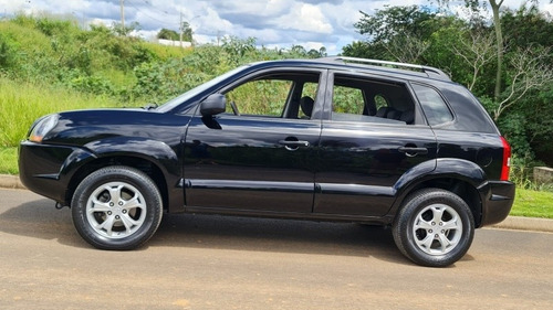 Imagem 15 de 15 de Hyundai Tucson 2012 2.0 Gl 4x2 5p