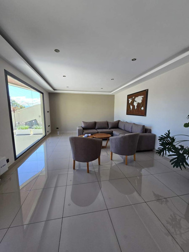 Venta Departamento 2 Dormitorios - Villa Carlos Paz
