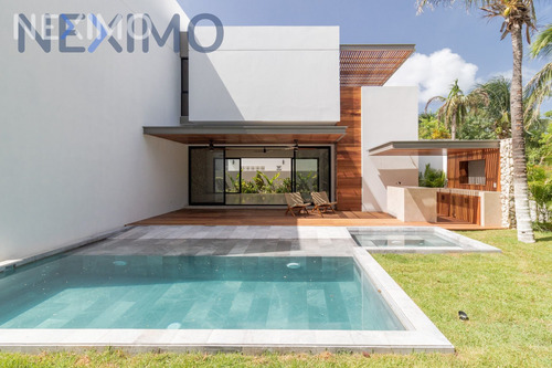 Imagen 1 de 24 de Casa En Venta En Lagos Del Sol, Cancún, Benito Juarez, Quintana Roo