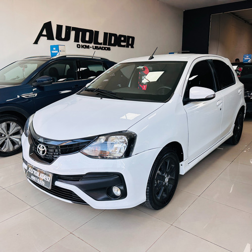 Toyota Etios 1.5 XLS 6M/T