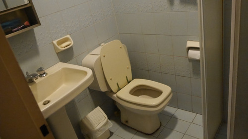 Dueño Vende Ph Independiente Con Pileta Semiclimatizada, Cochera, 5 Dormitorios, Quincho, Parrilla, Jardín, Patio, 8,66 Mts De Balcón, 2 Habs En Pb Y 3 En 1° C/espacio Aéreo, Coghlan Al Cfte-fte