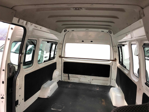 Imagen 13 de 13 de Nissan Urvan 2017 2.5 Panel Ventanas Amplia Mt